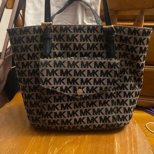 Michael Kors purse
